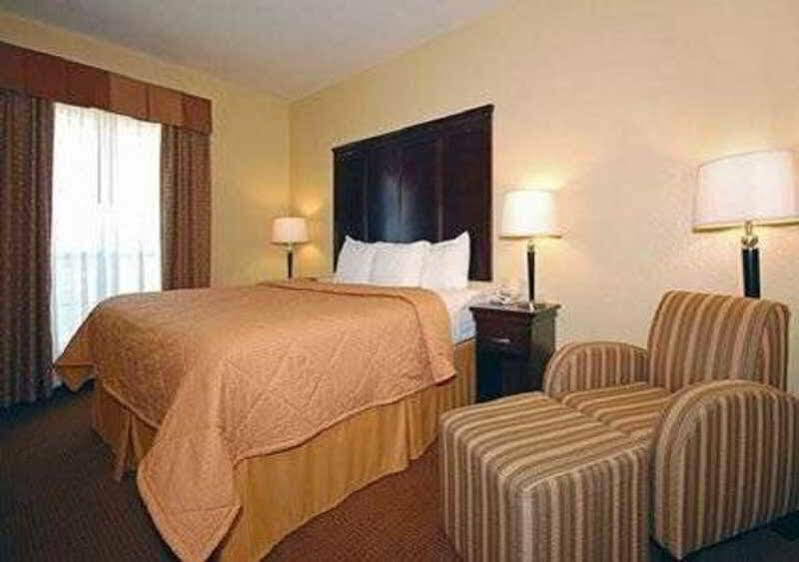 Spark By Hilton San Antonio Near Seaworld Bagian luar foto